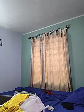Snapshot of saenz_eymi chatting on 17, 7, 2026 saenz eymi online show from 17, 7, 2026