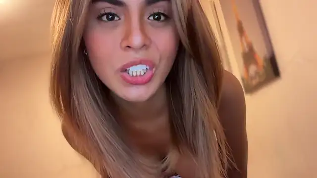 Snapshot of sabrina_cutieee69 chatting on 15, 3, 2026 sabrina cutieee69 online show from 15, 3, 2026