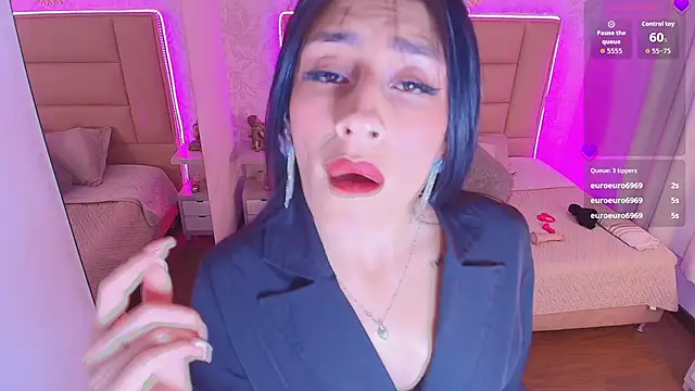 tiffany wine online show from 16, 10, 2025