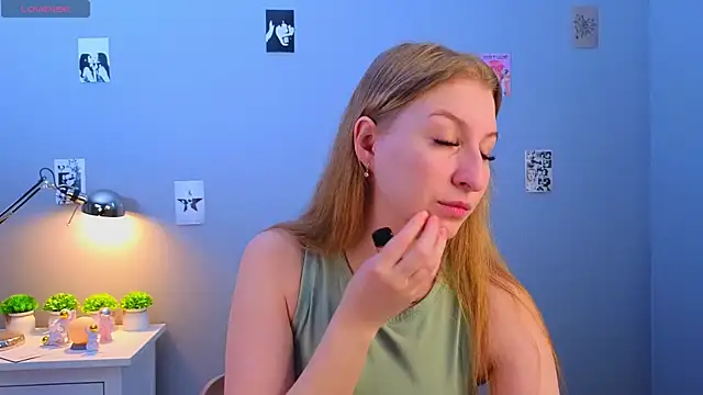 LorettaGladman online show from 20, 11, 2025