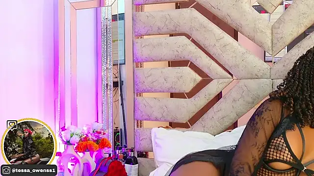 Snapshot of Tessa_Owenss chatting on 20, 2, 2026 Tessa Owenss online show from 20, 2, 2026