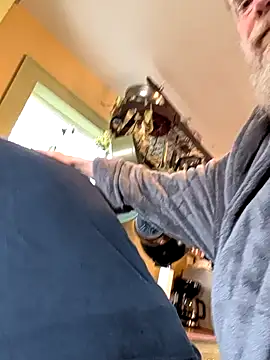 sizableunicorn7 online show from 30, 11, 2025