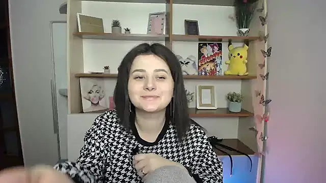 Katrin kiss  online show from 1, 4, 2026