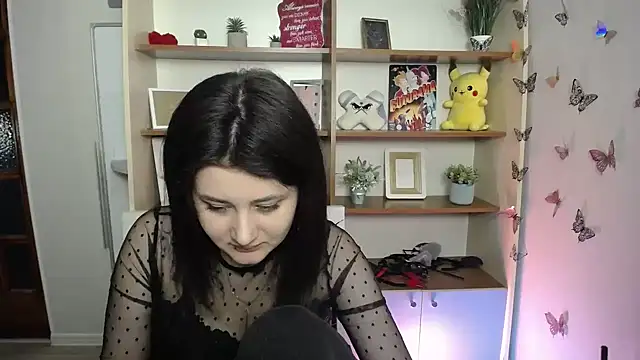 Katrin kiss  online show from 18, 4, 2026