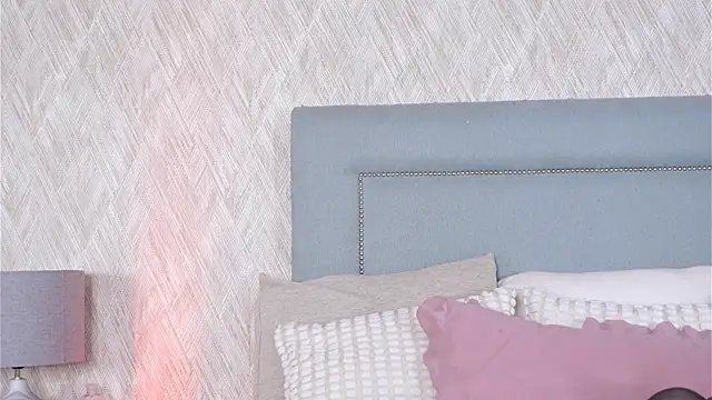 Sofy Bradd online show from 30, 10, 2025