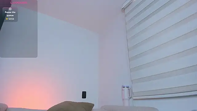 arianna 000 online show from 3, 5, 2026