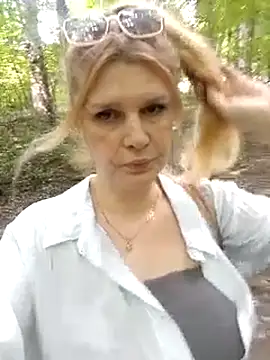 Snapshot of TsPostophere chatting on 22, 7, 2026 TsPostophere online show from 22, 7, 2026