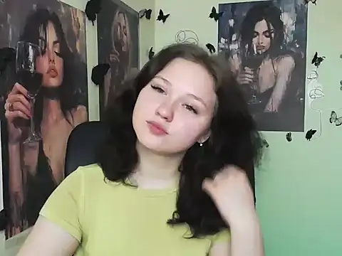 LadyAlice  online show from 30, 4, 2026
