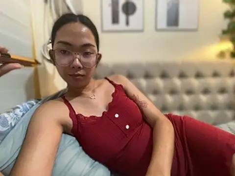 Sluttgwen69 online show from 29, 4, 2026