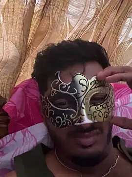 Snapshot of VVcouple chatting on 21, 9, 2025 VVcouple online show from 21, 9, 2025