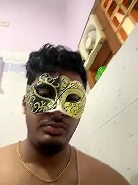 Snapshot of VVcouple chatting on 5, 11, 2025 VVcouple online show from 5, 11, 2025