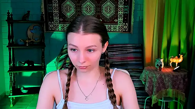 JulieDaniel online show from 2, 12, 2025