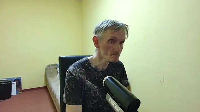 Snapshot of k74robert chatting on 15, 2, 2026 k74robert online show from 15, 2, 2026