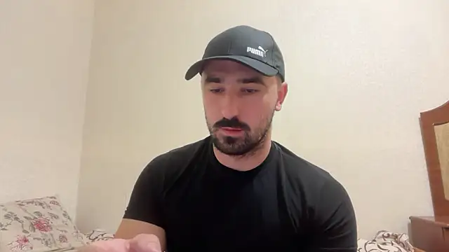 Hard to Obey online show from 16, 10, 2025