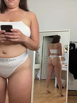 chloedlm5 online show from 11, 9, 2025