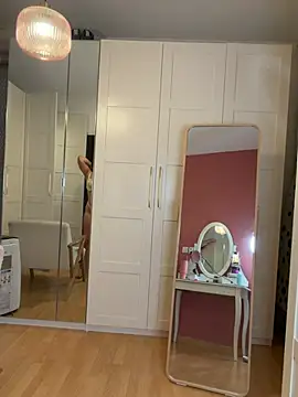 chloedlm5 online show from 5, 7, 2026