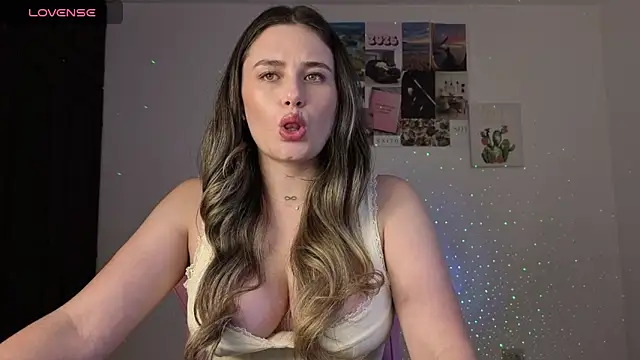 Veronika  Winslow  online show from 14, 5, 2026