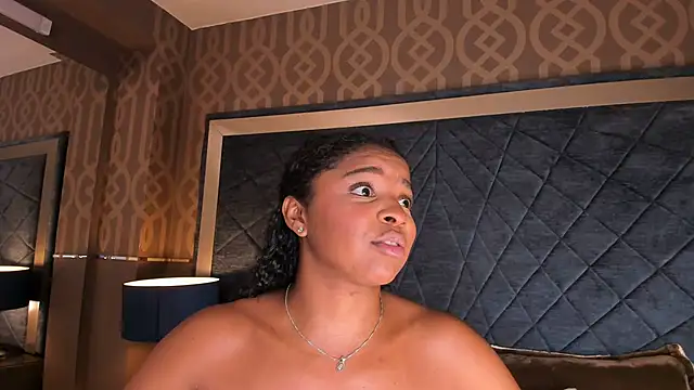 LisaMendez online show from 8, 7, 2026