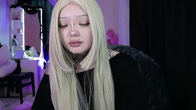 Lein Bone online show from 12, 5, 2026