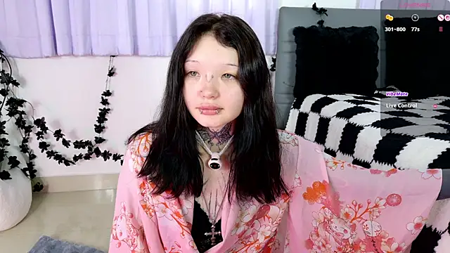 Lein Bone online show from 12, 7, 2026