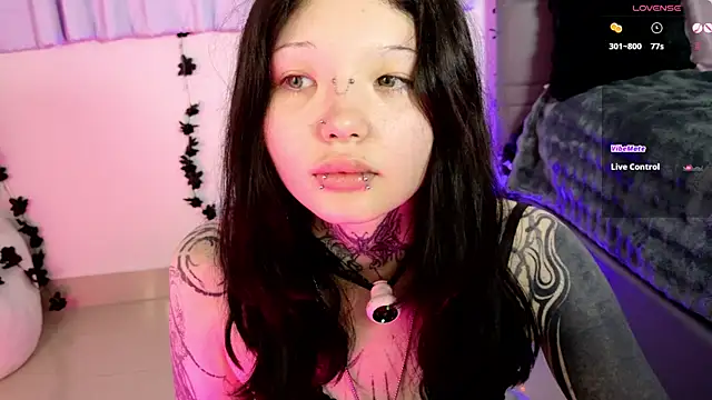 Lein Bone online show from 13, 7, 2026