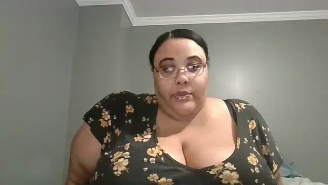 SexyBBW10790 online show from 1, 5, 2026