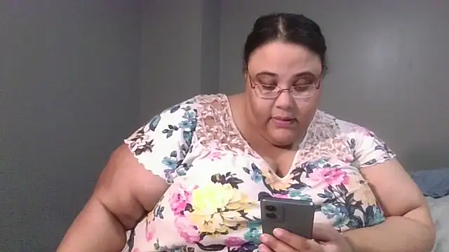 SexyBBW10790 online show from 4, 5, 2026