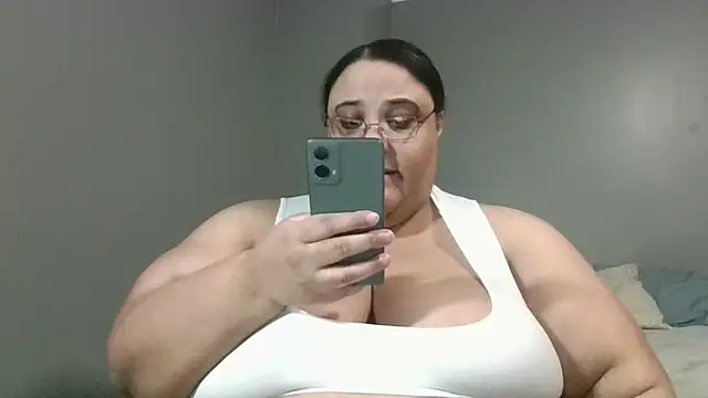 SexyBBW10790 online show from 7, 5, 2026