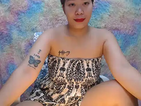 Snapshot of wild_rose69 chatting on 4, 7, 2026 wild rose69 online show from 4, 7, 2026