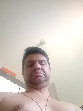 Snapshot of Crocante_Hot chatting on 15, 11, 2025 Crocante Hot online show from 15, 11, 2025