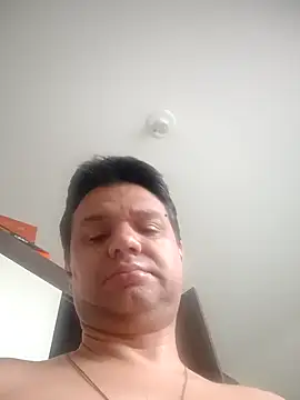 Snapshot of Crocante_Hot chatting on 23, 11, 2025 Crocante Hot online show from 23, 11, 2025