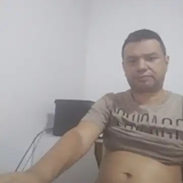 Snapshot of Crocante_Hot chatting on 4, 3, 2026 Crocante Hot online show from 4, 3, 2026