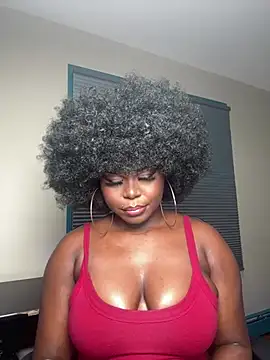 Snapshot of WomanNextdoor1 chatting on 31, 3, 2026 WomanNextdoor1 online show from 31, 3, 2026