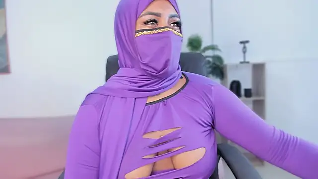 yasmin elite online show from 28, 10, 2025