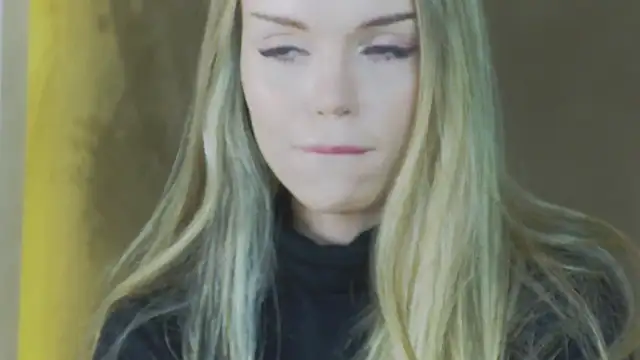 MarilynNova online show from 29, 4, 2026