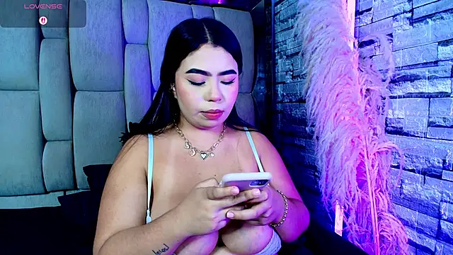 Samy Grey01 online show from 30, 5, 2026