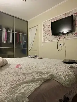 Snapshot of missevacrystal chatting on 10, 9, 2025 missevacrystal online show from 10, 9, 2025