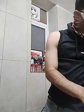 Snapshot of mrmasseur06 chatting on 10, 6, 2026 mrmasseur06 online show from 10, 6, 2026