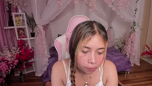 sweet daniiela online show from 11, 10, 2025