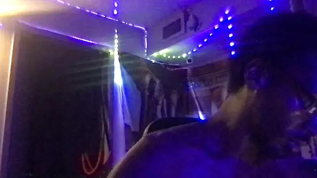 Snapshot of Triggerhappycj100 chatting on 24, 9, 2025 Triggerhappycj100 online show from 24, 9, 2025