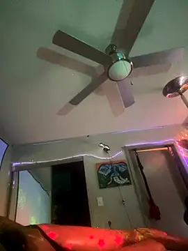 Snapshot of Triggerhappycj100 chatting on 20, 10, 2025 Triggerhappycj100 online show from 20, 10, 2025