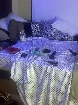 Triggerhappycj100 online show from 18, 2, 2026