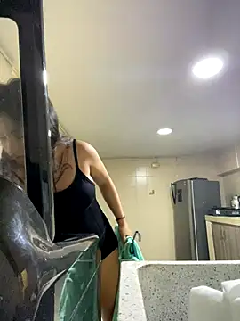 Valleriie  online show from 21, 9, 2025