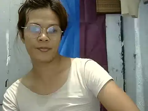 juicycum069 online show from 14, 6, 2026