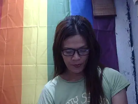 juicycum069 online show from 19, 7, 2026
