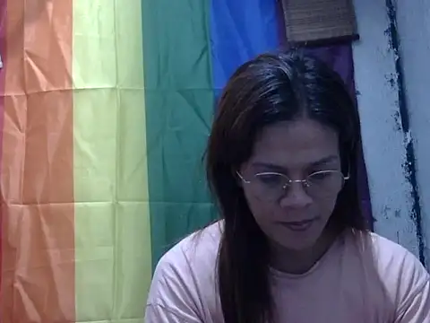 juicycum069 online show from 28, 7, 2026