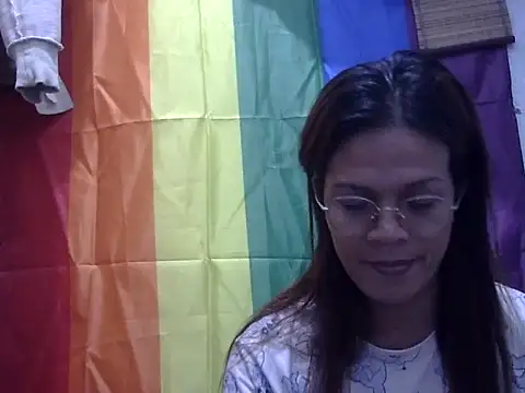 juicycum069 online show from 3, 8, 2026