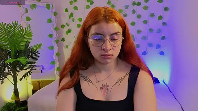 Naomy tay1 online show from 29, 9, 2025