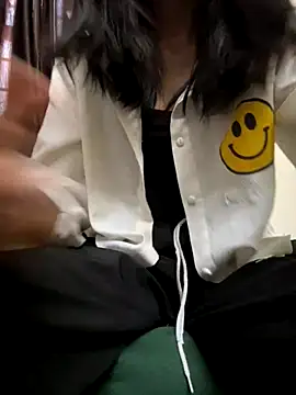 Snapshot of modelnishu chatting on 11, 11, 2025 modelnishu online show from 11, 11, 2025