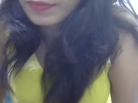 Snapshot of SONIYA_47 chatting on 10, 9, 2025 SONIYA 47 online show from 10, 9, 2025